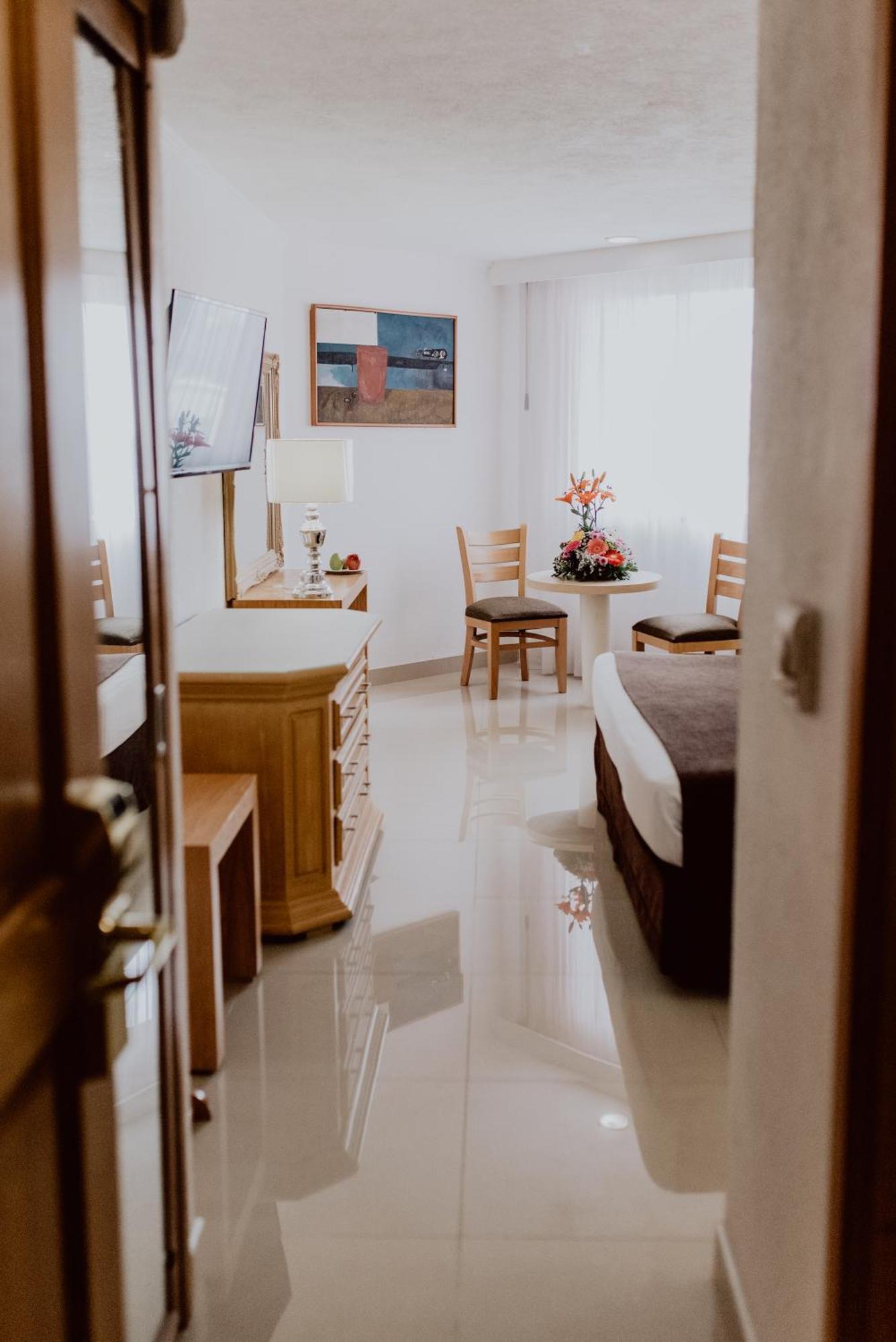 Hotel Laffayette Ejecutivo Guadalajara Ngoại thất bức ảnh